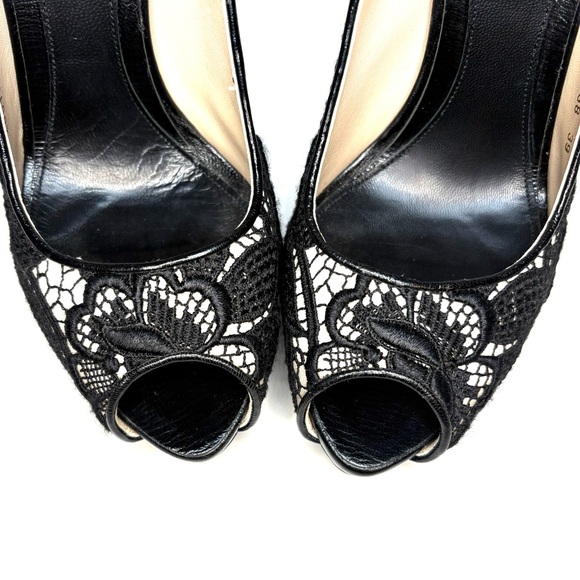 Alexander McQueen Black Lace Platform Peep Toe Stilettos | 39 - Picture 3 of 10